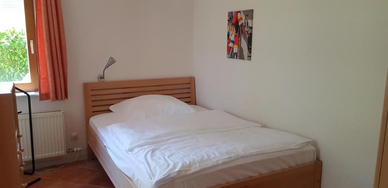 Ferienwohnung 4 Im Haus Am See Mit Wintergarten Und Terrasse Seedorf  المظهر الخارجي الصورة