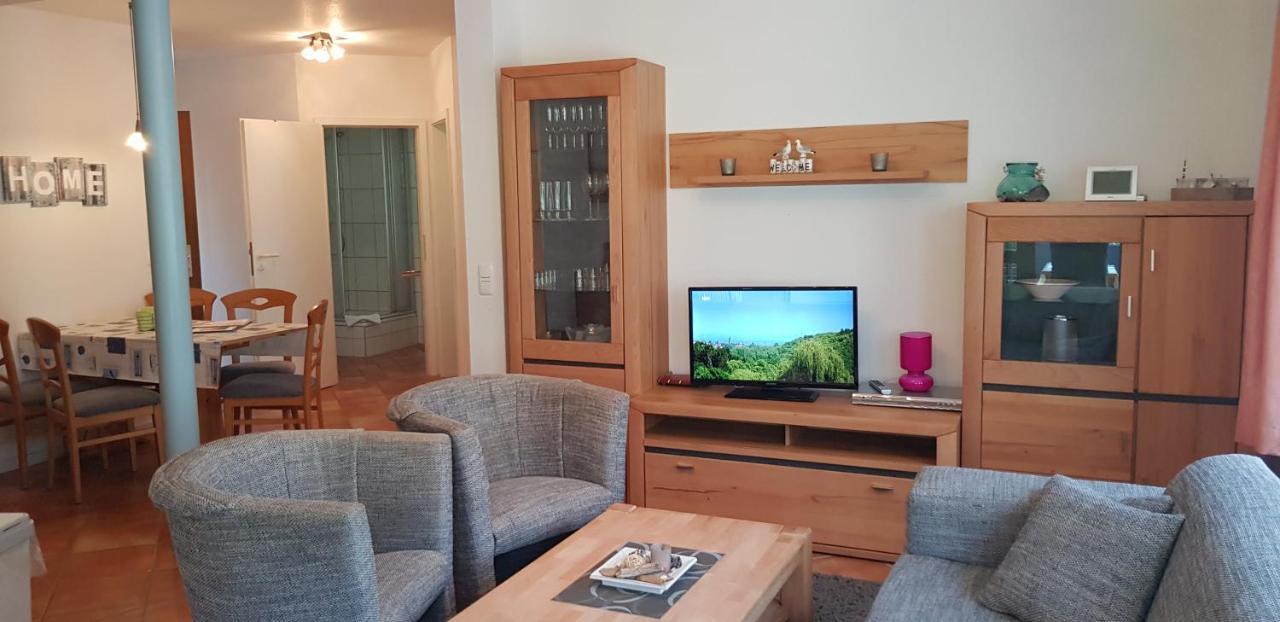 Ferienwohnung 4 Im Haus Am See Mit Wintergarten Und Terrasse Seedorf  المظهر الخارجي الصورة