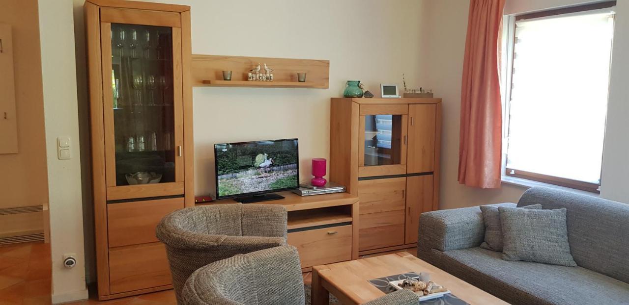 Ferienwohnung 4 Im Haus Am See Mit Wintergarten Und Terrasse Seedorf  المظهر الخارجي الصورة