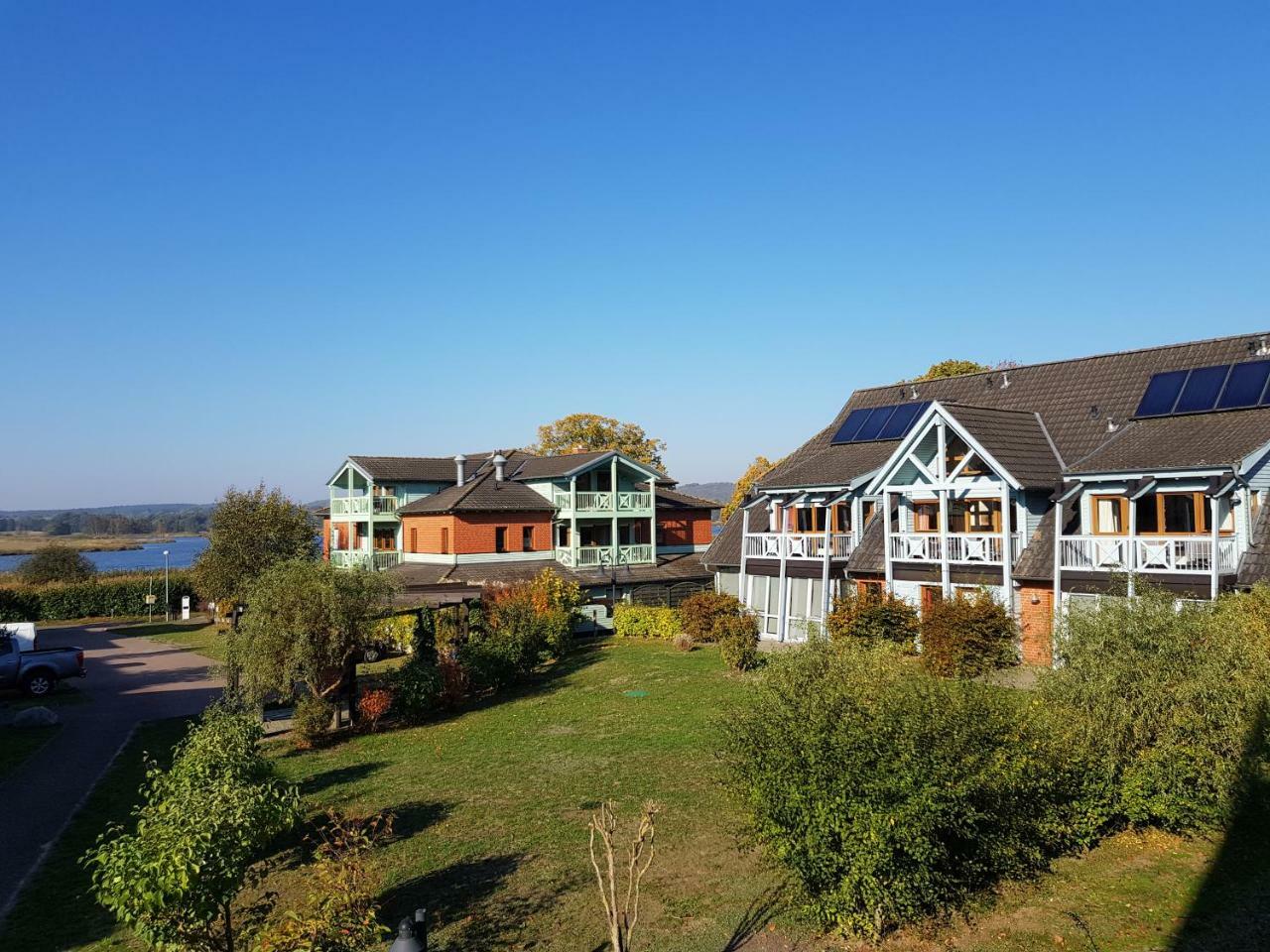 Ferienwohnung 4 Im Haus Am See Mit Wintergarten Und Terrasse Seedorf  المظهر الخارجي الصورة