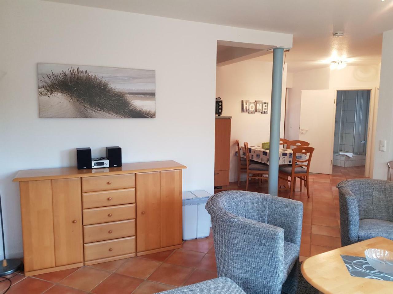 Ferienwohnung 4 Im Haus Am See Mit Wintergarten Und Terrasse Seedorf  الغرفة الصورة